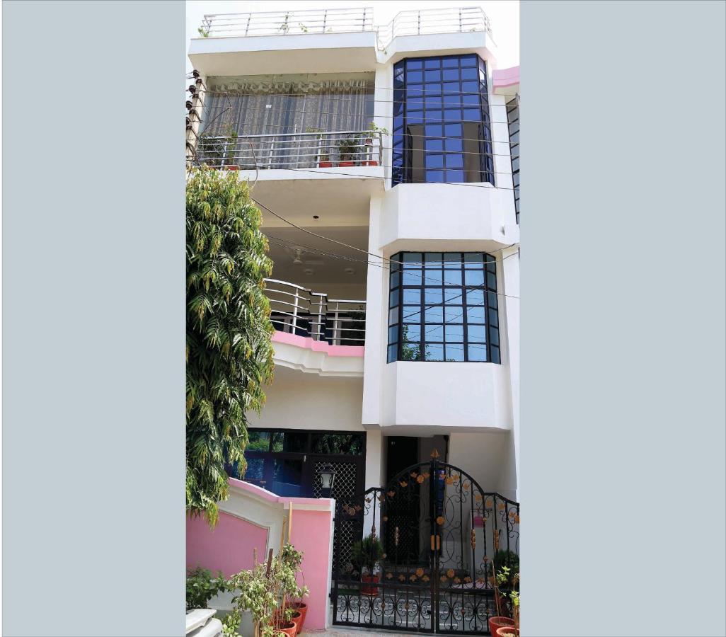 Tuk Tuk Homestay Agra (Uttar Pradesh) Exterior foto